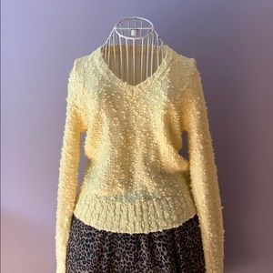 ❗️FREE Boucle V neck sweater Vintage MUST BUNDLE